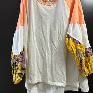 🧶🧵”Umgee” Blouse 2XL ((Like New))🧵🧶